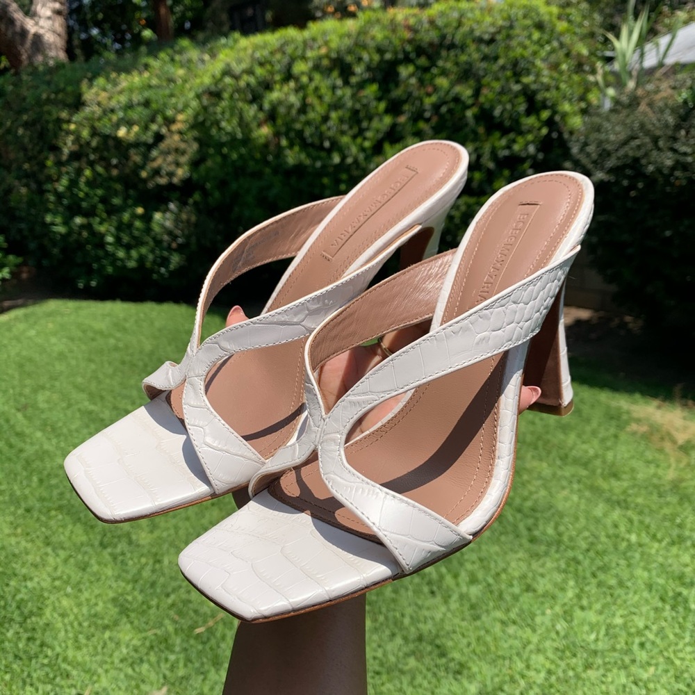 BCBGMaxAzria | LEATHER SANDAL